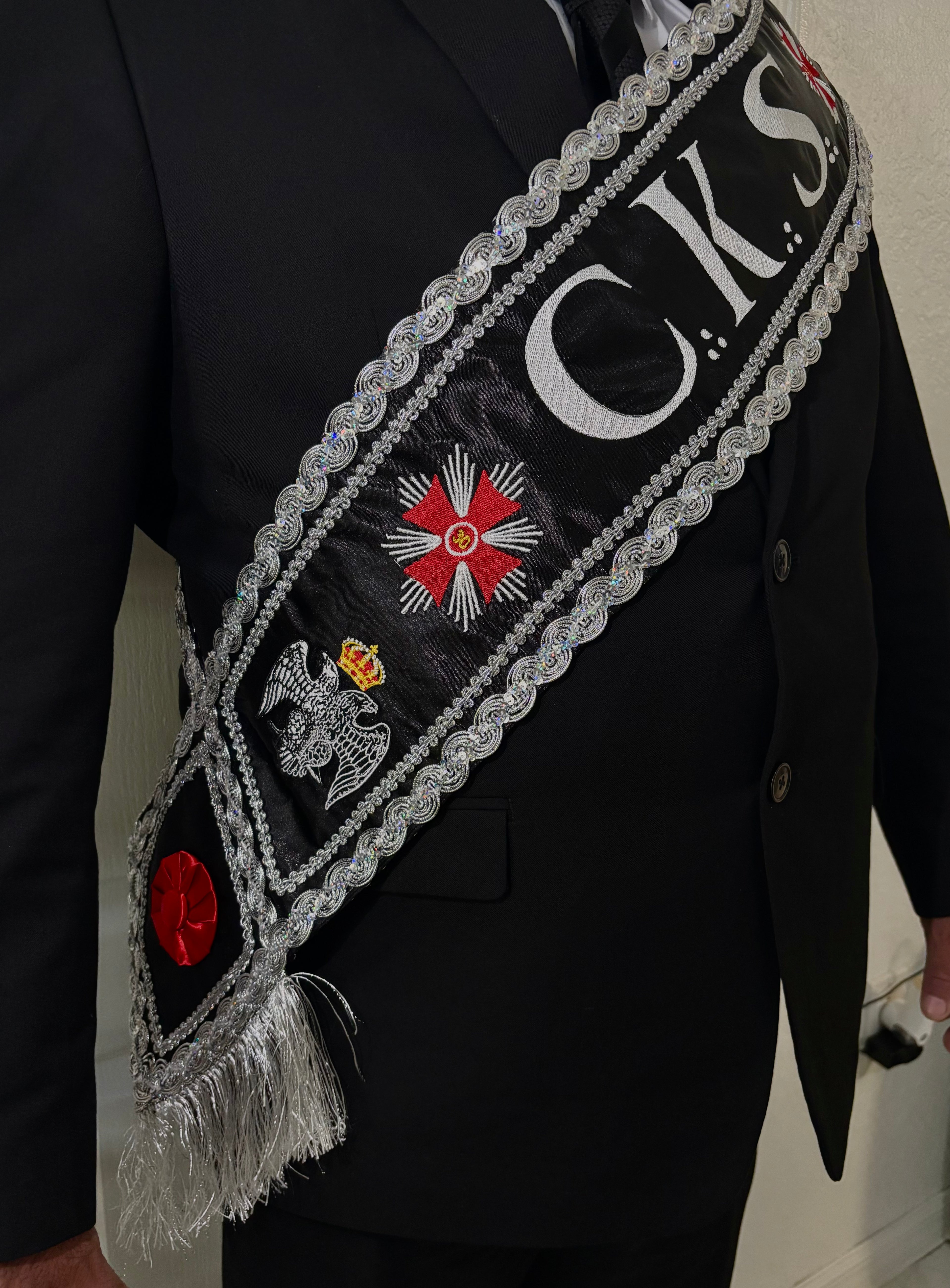 Banda Masónica de Grado 30° – Caballero Kadosh