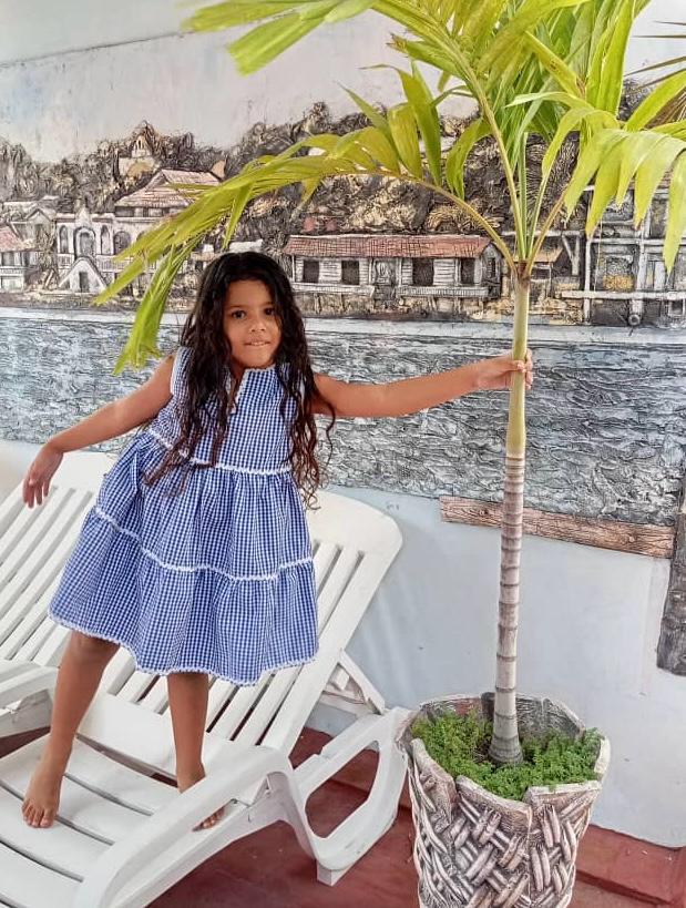 Vestidos para Niñas y Jóvenes