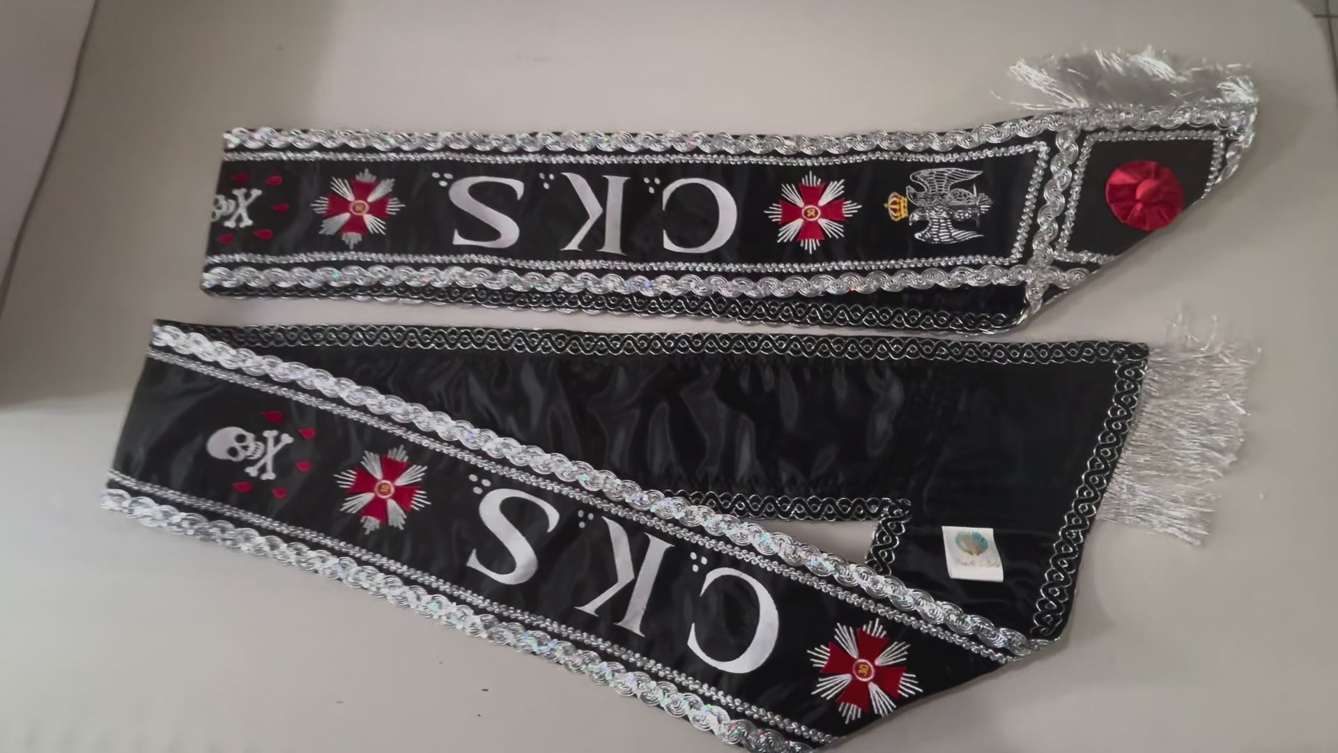 Banda Masónica de Grado 30° – Caballero Kadosh